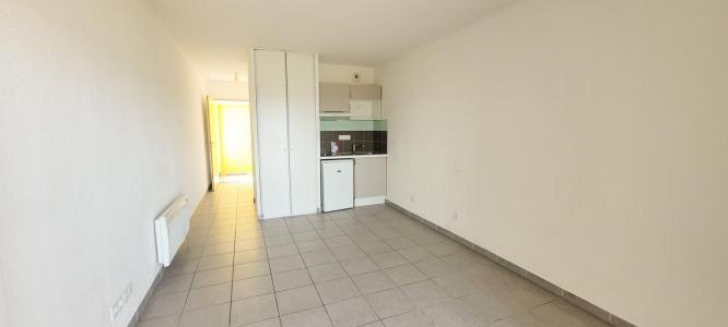For sale Narbonne 1 room 24 m2 Aude (11100) photo 2