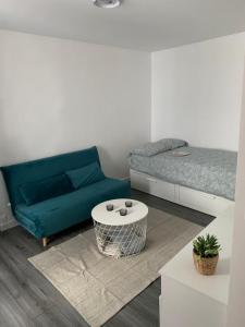 Annonce Location Appartement Paris-18eme-arrondissement 75