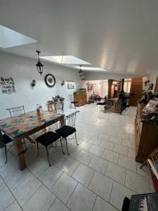 For sale Saint-just-en-chaussee 5 rooms 166 m2 Oise (60130) photo 0