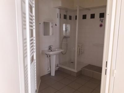 Louer Appartement Chatre 616 euros