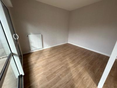 For rent Chatre 5 rooms 104 m2 Indre (36400) photo 2