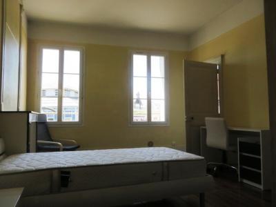 For rent Bourges 1 room 30 m2 Cher (18000) photo 0