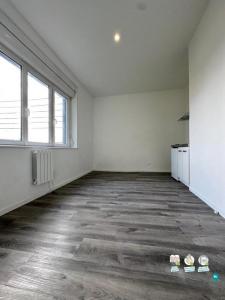 For rent Maubeuge 1 room 18 m2 Nord (59600) photo 1