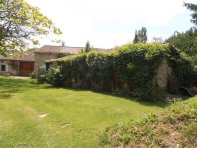 For sale Lezay 7 rooms 212 m2 Deux sevres (79120) photo 2