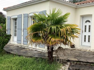 For sale Saint-jean-d'angely 6 rooms 149 m2 Charente maritime (17400) photo 0