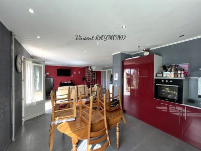 For sale Saint-germain-laval 6 rooms 140 m2 Loire (42260) photo 2