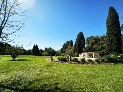 For sale Saint-remy-de-provence 15 rooms 520 m2 Bouches du Rhone (13210) photo 4