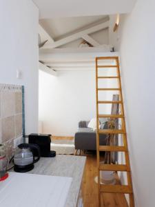 For rent Paris-18eme-arrondissement 1 room 18 m2 Paris (75018) photo 3