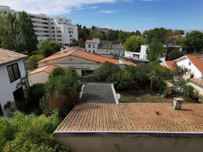 For sale Bordeaux 4 rooms 83 m2 Gironde (33200) photo 2