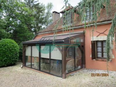 For sale Saints 6 rooms 164 m2 Yonne (89520) photo 0