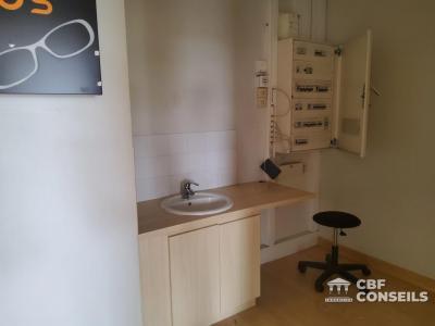 For rent Chalon-sur-saone 206 m2 Saone et loire (71100) photo 4