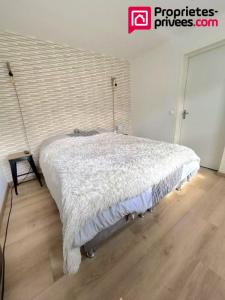 For sale Angers 4 rooms 84 m2 Maine et loire (49000) photo 3