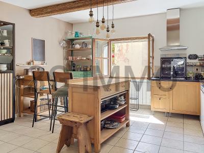 For sale Saint-quentin-la-poterie 3 rooms 77 m2 Gard (30700) photo 2