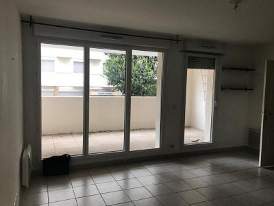 Louer Appartement 31 m2 Marseille-5eme-arrondissement