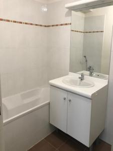 Louer Appartement Marseille-5eme-arrondissement 641 euros