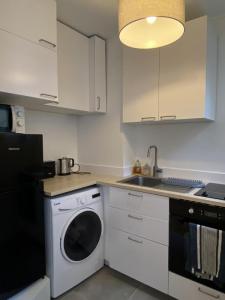 For rent Paris-14eme-arrondissement 1 room 25 m2 Paris (75014) photo 3