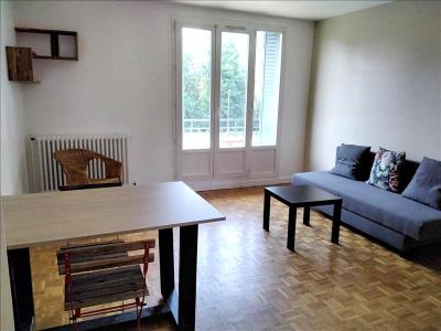 For rent Saint-martin-d'heres 1 room 69 m2 Isere (38400) photo 1