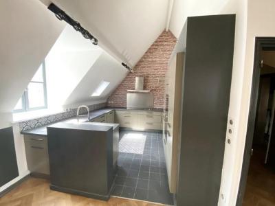 For sale Lille 3 rooms 85 m2 Nord (59800) photo 2
