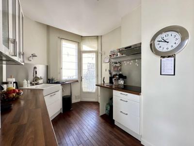 For sale Lille 3 rooms 88 m2 Nord (59800) photo 3
