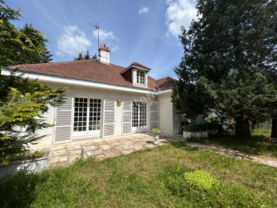 For sale Huisseau-sur-cosson 5 rooms 97 m2 Loir et cher (41350) photo 0