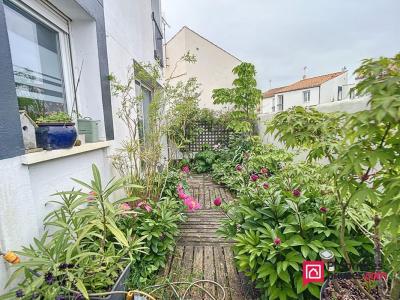 For sale Aytre 6 rooms 120 m2 Charente maritime (17440) photo 1