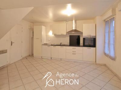 For rent Recloses 2 rooms 42 m2 Seine et marne (77760) photo 0