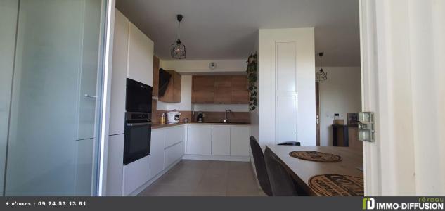 For sale CENTRE RSIDENTIEL 3 rooms 70 m2 Herault (34400) photo 2