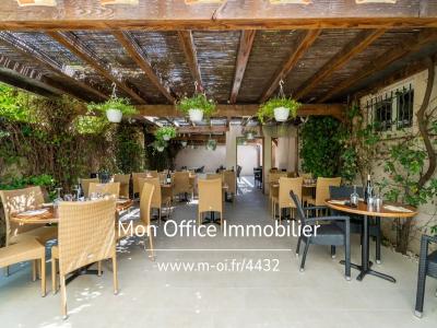 For sale Pertuis 5 rooms 450 m2 Vaucluse (84120) photo 0