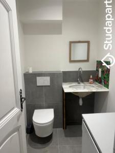 For rent Antibes 1 room 12 m2 Alpes Maritimes (06600) photo 2