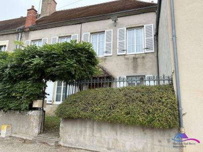 For sale Chateaumeillant 5 rooms 145 m2 Cher (18370) photo 1