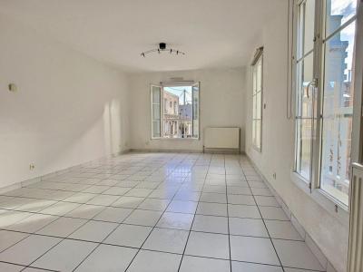 For sale Bordeaux 3 rooms 61 m2 Gironde (33800) photo 0