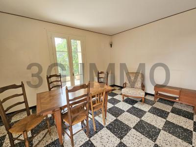 For sale Uzes 4 rooms 69 m2 Gard (30700) photo 2