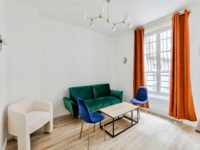 Louer Appartement 30 m2 Paris-18eme-arrondissement