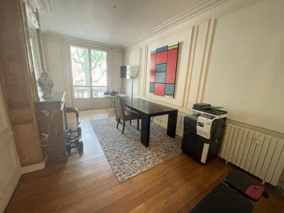 For rent Lille 5 rooms 204 m2 Nord (59800) photo 4