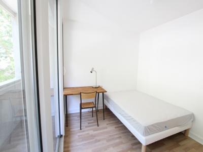 For rent Villeurbanne 5 rooms 91 m2 Rhone (69100) photo 3