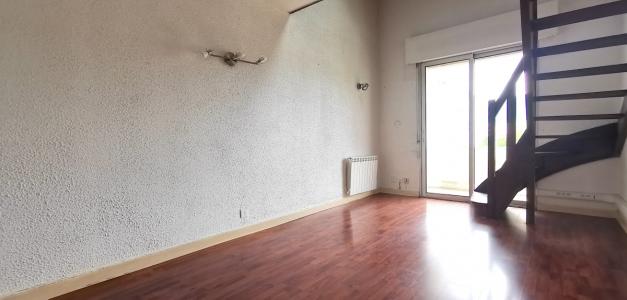 For sale Oyonnax 4 rooms 63 m2 Ain (01100) photo 1