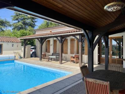 For sale Mansle 5 rooms 125 m2 Charente (16230) photo 1