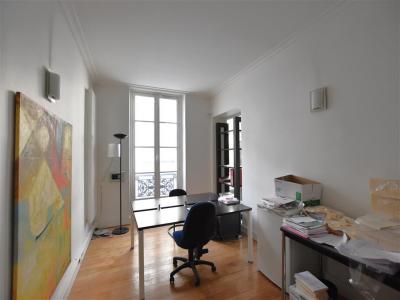 For rent Paris-9eme-arrondissement 140 m2 Paris (75009) photo 1