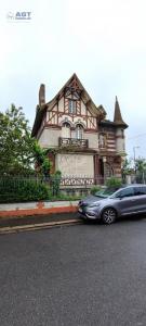 For sale Breteuil 6 rooms 232 m2 Oise (60120) photo 0