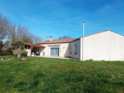 For sale Tonnay-boutonne 7 rooms 155 m2 Charente maritime (17380) photo 0