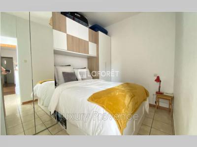 For sale Greasque 3 rooms 52 m2 Bouches du Rhone (13850) photo 4