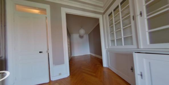 For rent Lyon-7eme-arrondissement 4 rooms 110 m2 Rhone (69007) photo 2