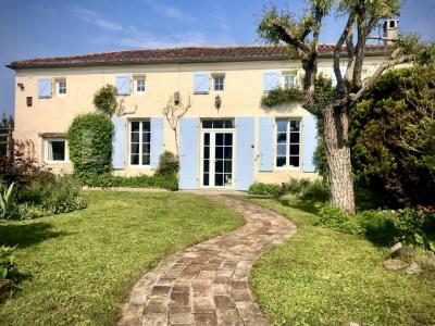 For sale Haimps 8 rooms 232 m2 Charente maritime (17160) photo 0