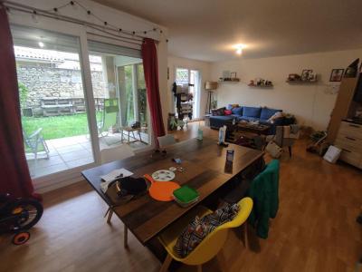 For sale Poitiers 4 rooms 85 m2 Vienne (86000) photo 2