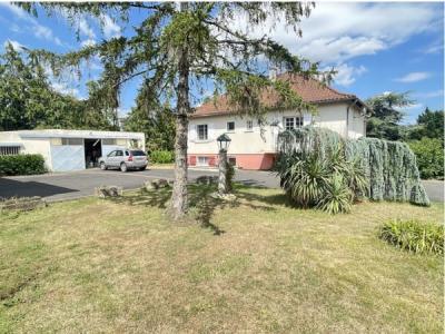 For sale Mauprevoir Vienne 7 rooms 180 m2 Vienne (86460) photo 4