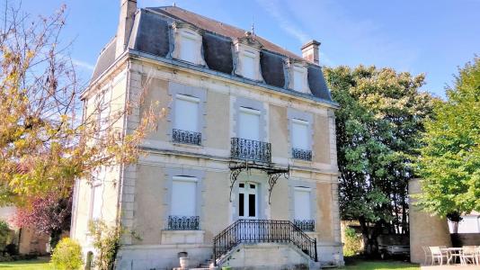 For sale Aigre Charente 7 rooms 170 m2 Charente (16140) photo 0