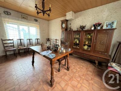 For sale Clermont 6 rooms 140 m2 Oise (60600) photo 2