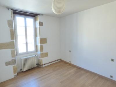 Louer Maison Saint-front-sur-lemance 599 euros