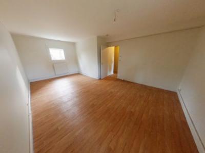 For sale Bourges 1 room 42 m2 Cher (18000) photo 2