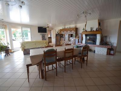 For sale Masseube 4 rooms 141 m2 Gers (32140) photo 4
